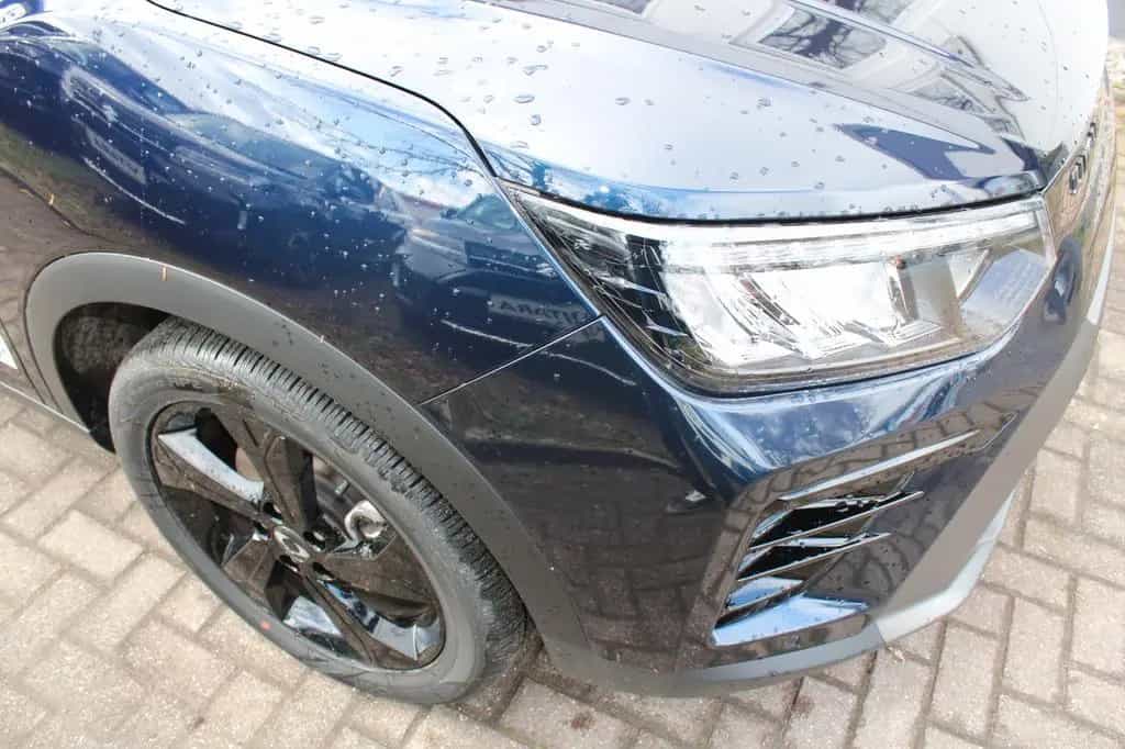 KGM Tivoli Black 1,6/AT 2WD 08/2025-photo-5