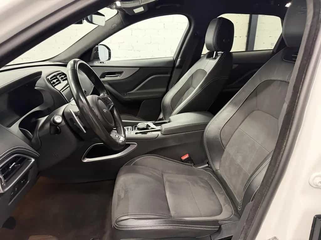 Jaguar F-Pace 30d AWD Pure / CarPlay / LED 05/2019-photo-10