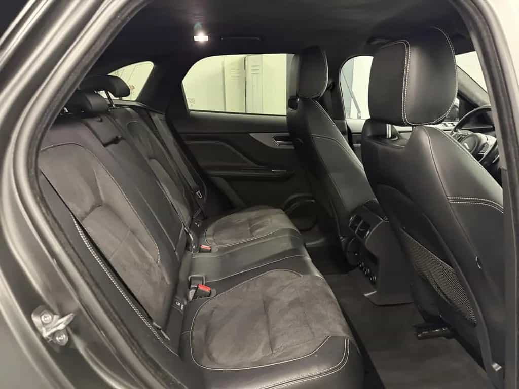 Jaguar F-Pace 30d AWD Pure / CarPlay / LED 05/2019-photo-12