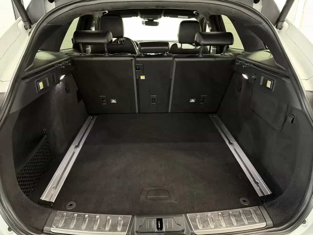 Jaguar F-Pace 30d AWD Pure / CarPlay / LED 05/2019-photo-14