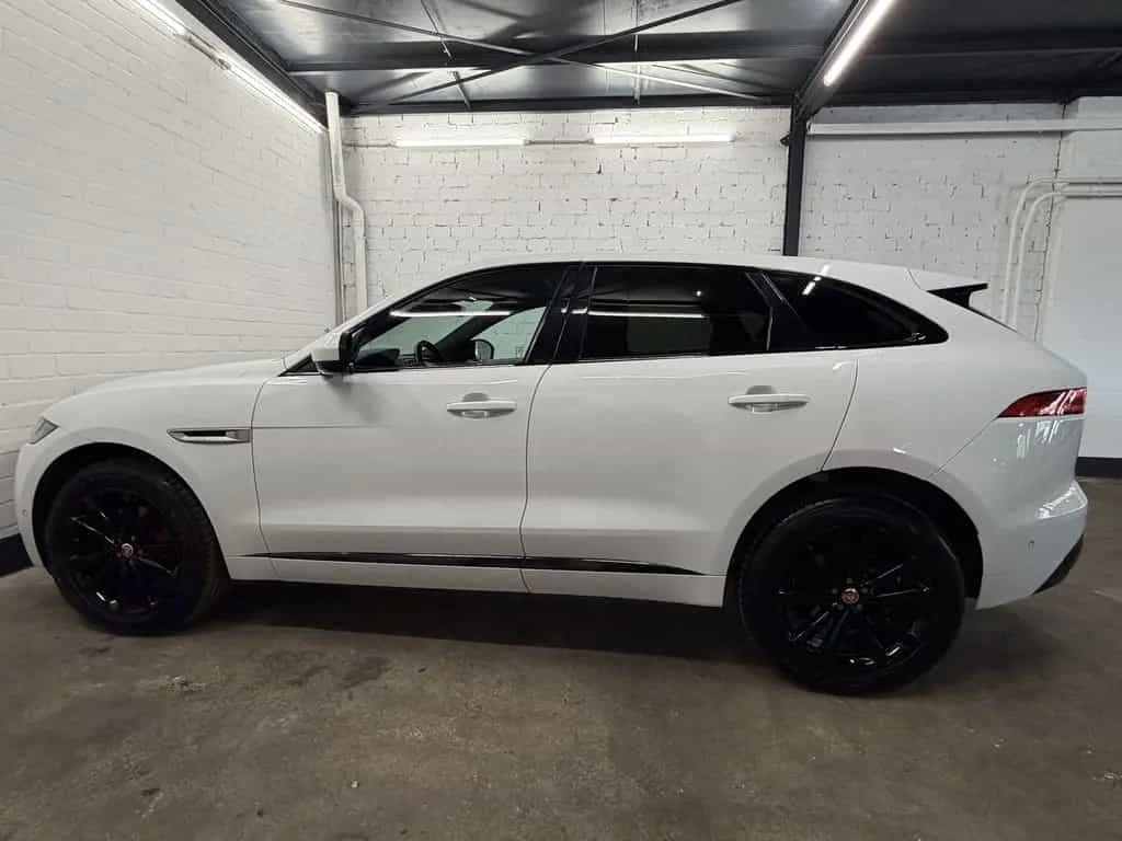 Jaguar F-Pace 30d AWD Pure / CarPlay / LED 05/2019-photo-7