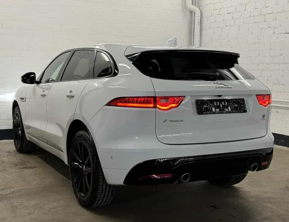Jaguar F-Pace 30d AWD Pure / CarPlay / LED 05/2019-photo-8