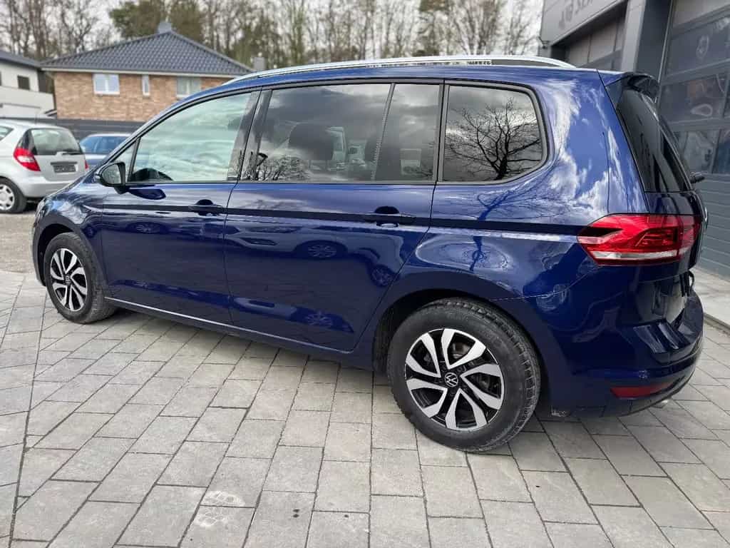 Volkswagen Touran Active Start-Stopp *7-SITZER* 09/2022-photo-4