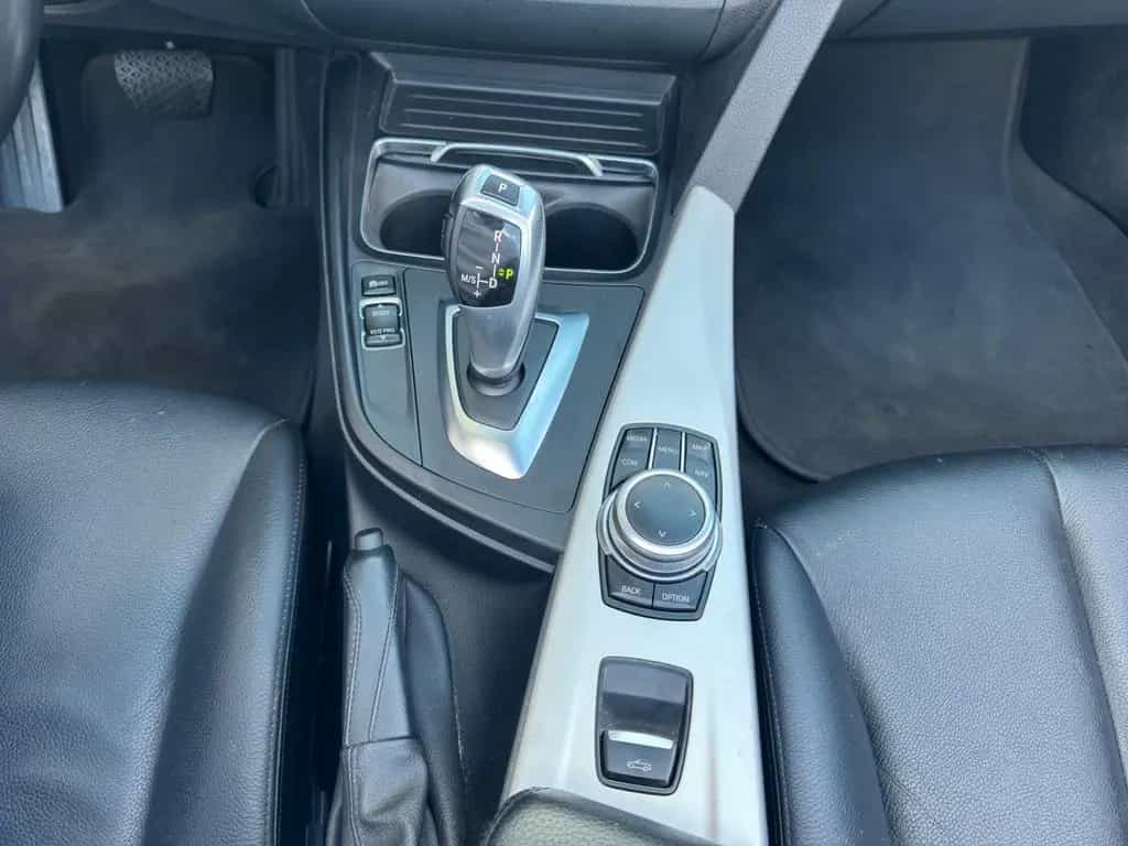 BMW 4 Series 08/2018-photo-15