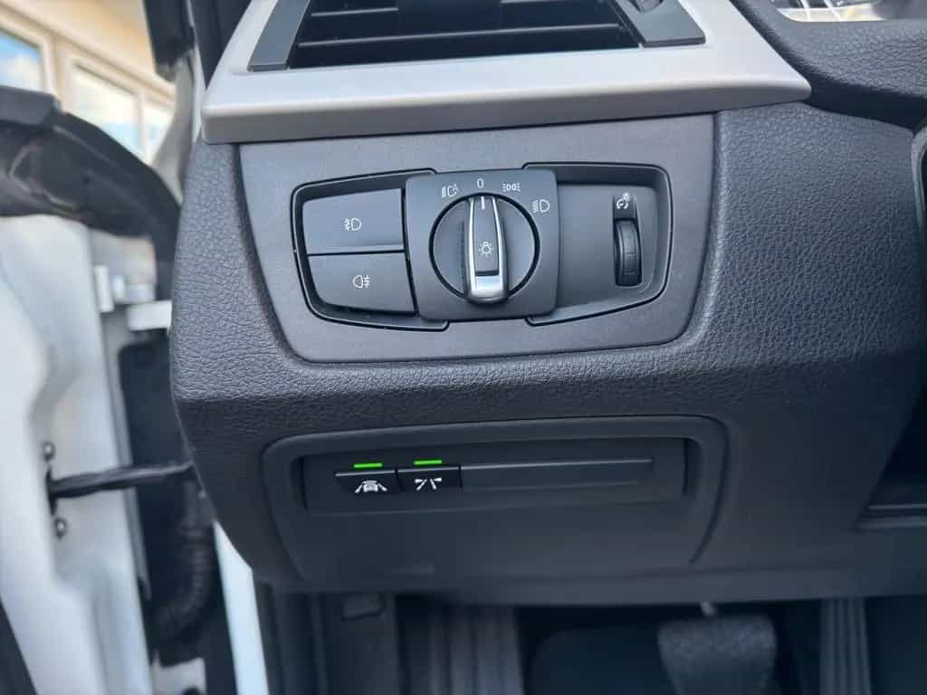 BMW 4 Series 08/2018-photo-21