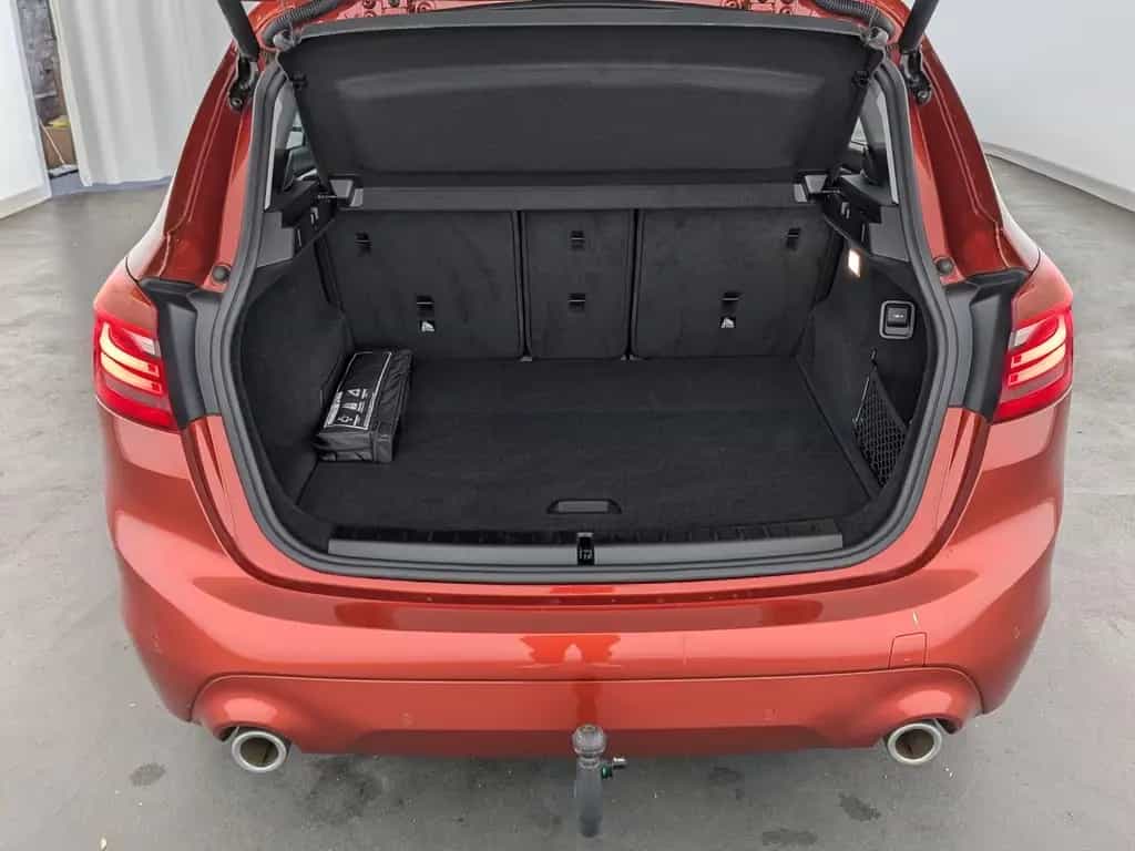 BMW 220 Active Tourer 2er Active Tourer - 220i Advantage AHK+LED+NAVI+ 09/2020-photo-10