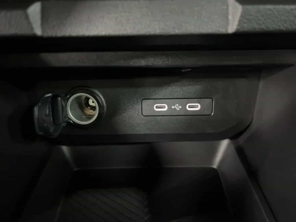 Dacia Duster III 1.2 TCe 130 Expression 04/2025-photo-14