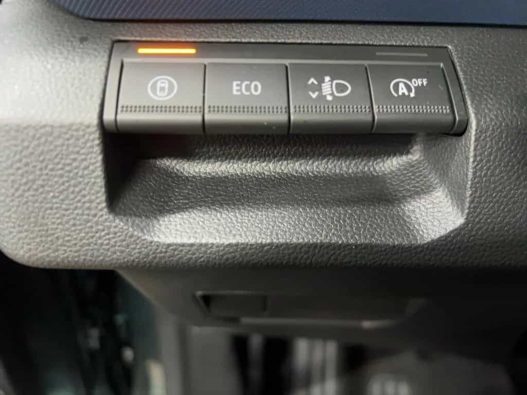 Dacia Duster III 1.2 TCe 130 Expression 04/2025-photo-15