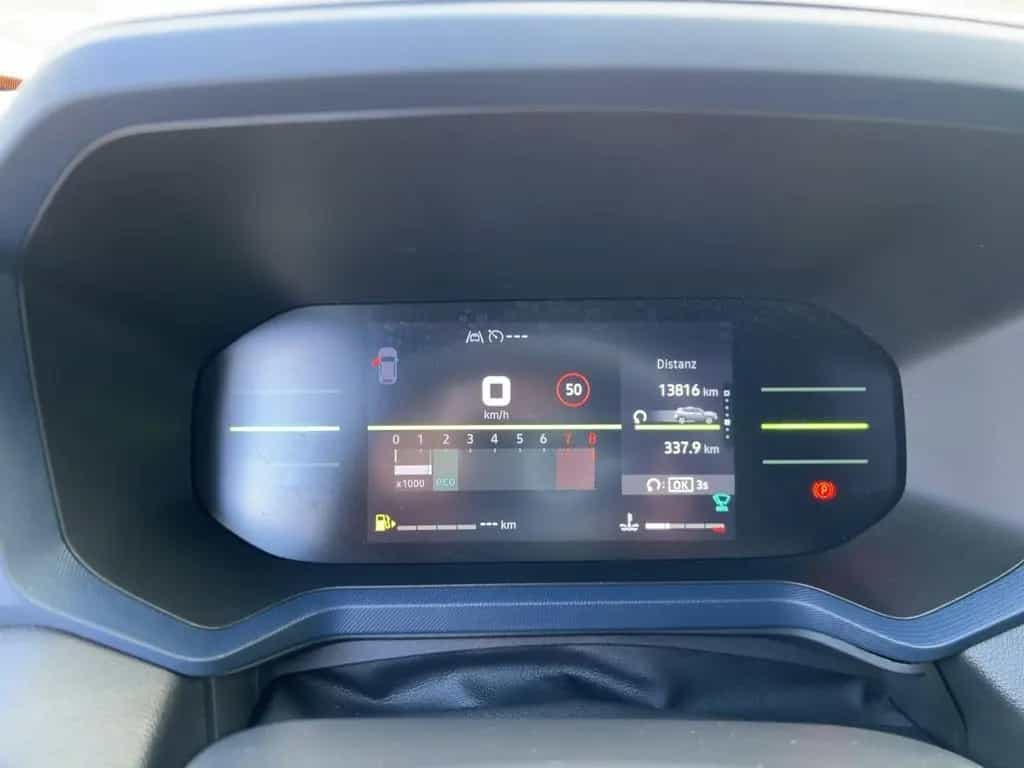 Dacia Duster Neuer Expression TCe 130 Apple CarPlay PD 04/2025-photo-17