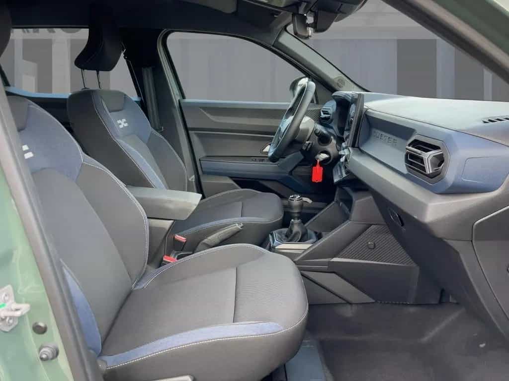 Dacia Duster Neuer Expression TCe 130 Apple CarPlay PD 04/2025-photo-7