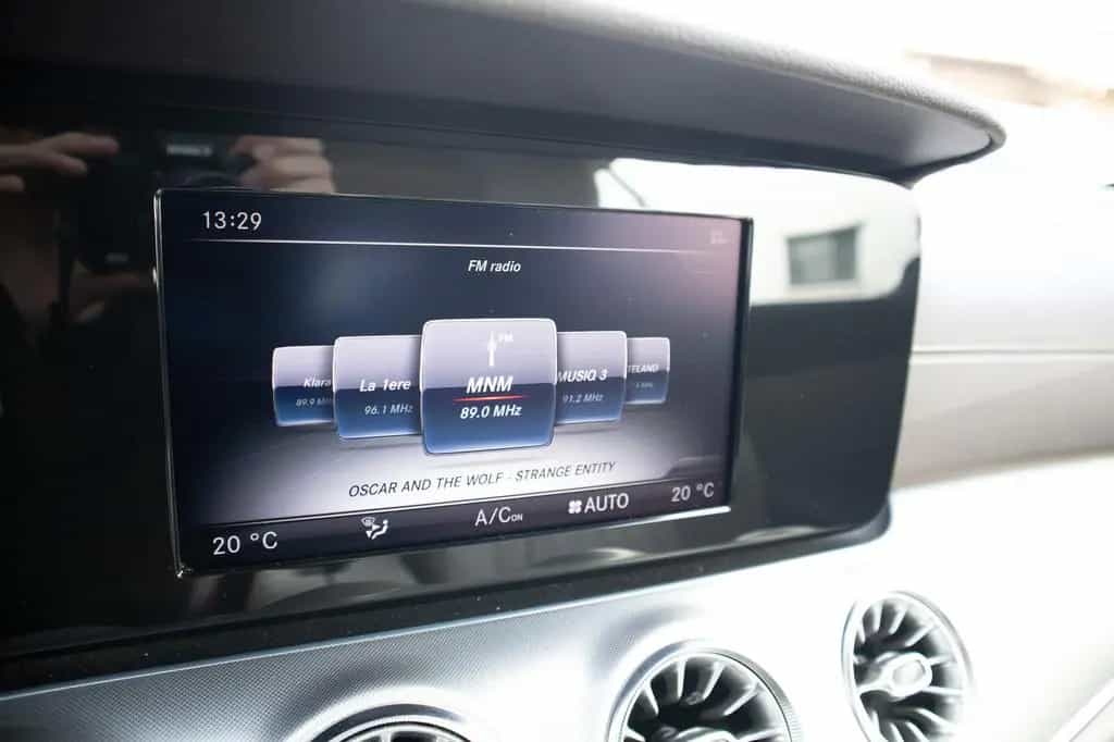 Mercedes-Benz E-Class 200 COUPE, PANO, BURMESTER, 360° CAMERA, KEYLE 05/2017-photo-22