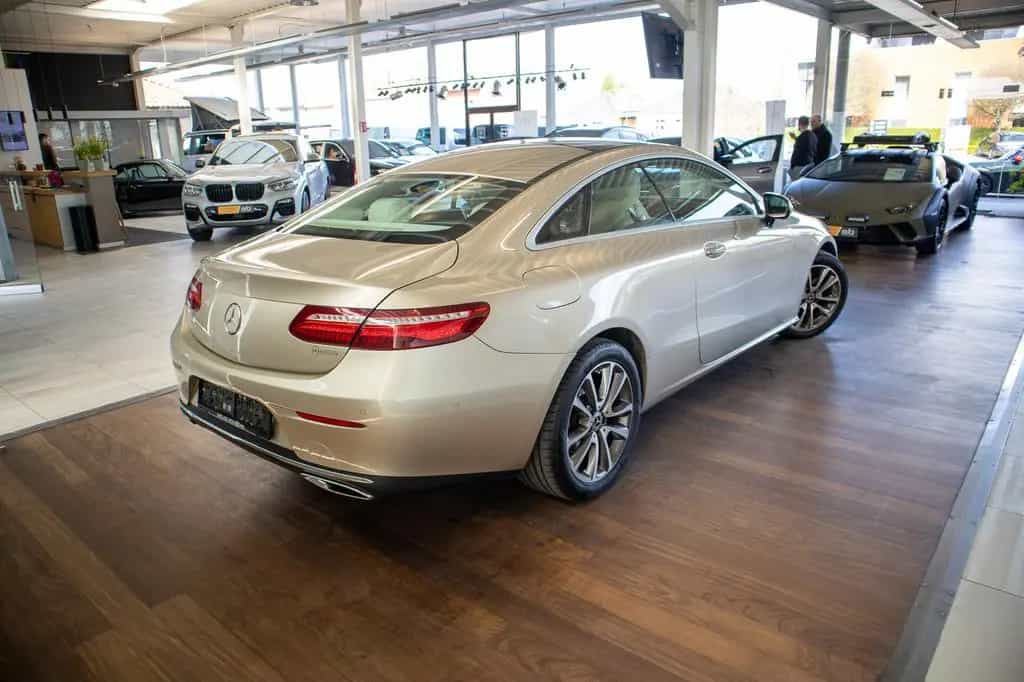 Mercedes-Benz E-Class 200 COUPE, PANO, BURMESTER, 360° CAMERA, KEYLE 05/2017-photo-3