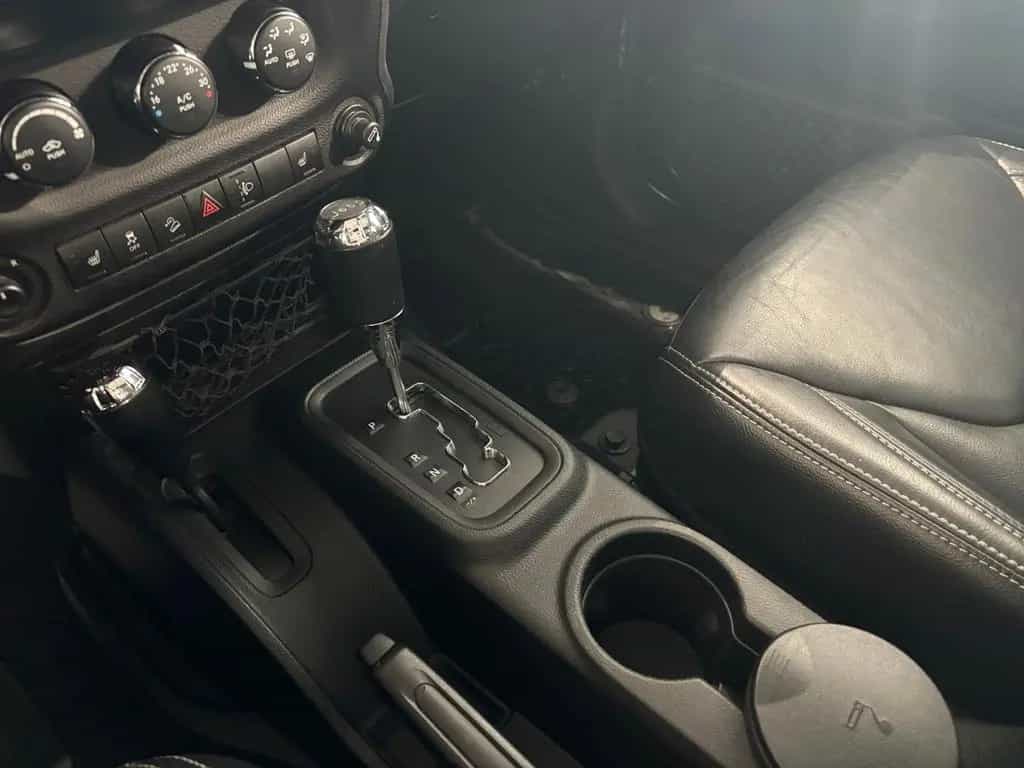 Jeep Wrangler 3.6 V6 Unlimited Rubicon Aut. LED 02/2018-photo-18