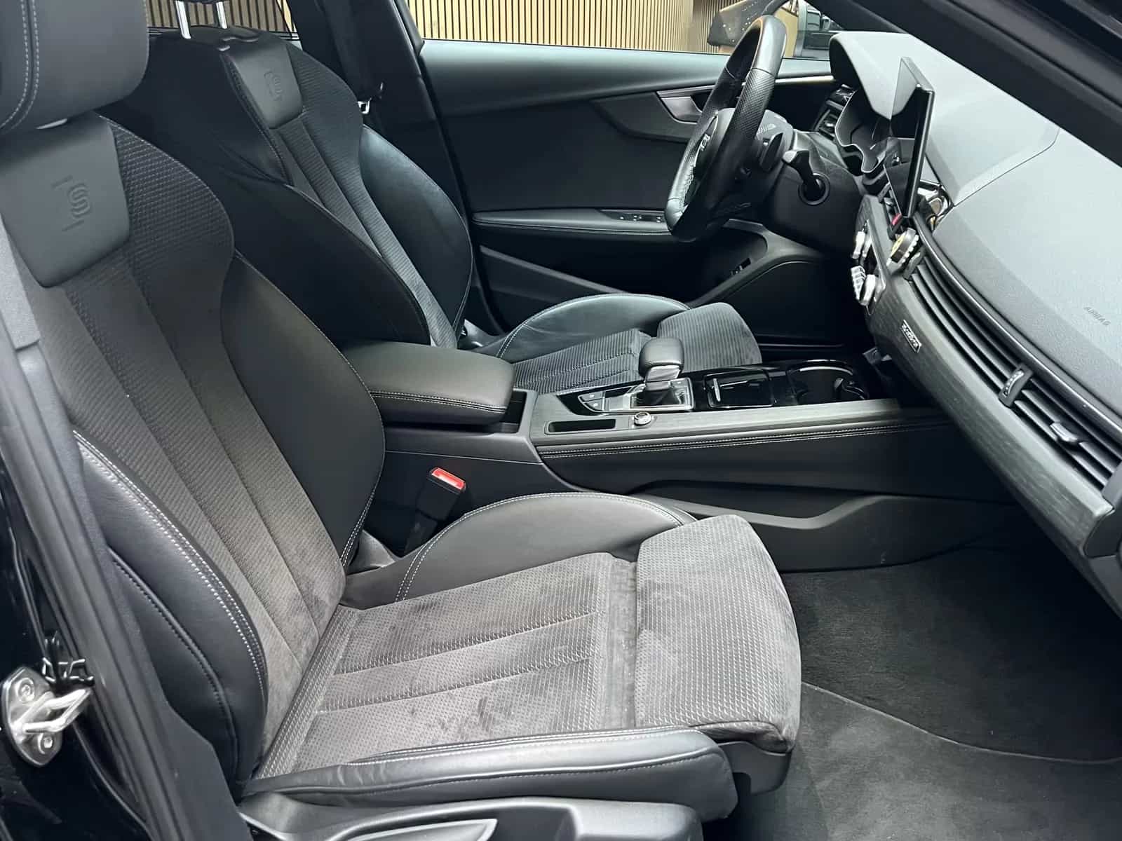 Audi A4 03/2021-photo-22