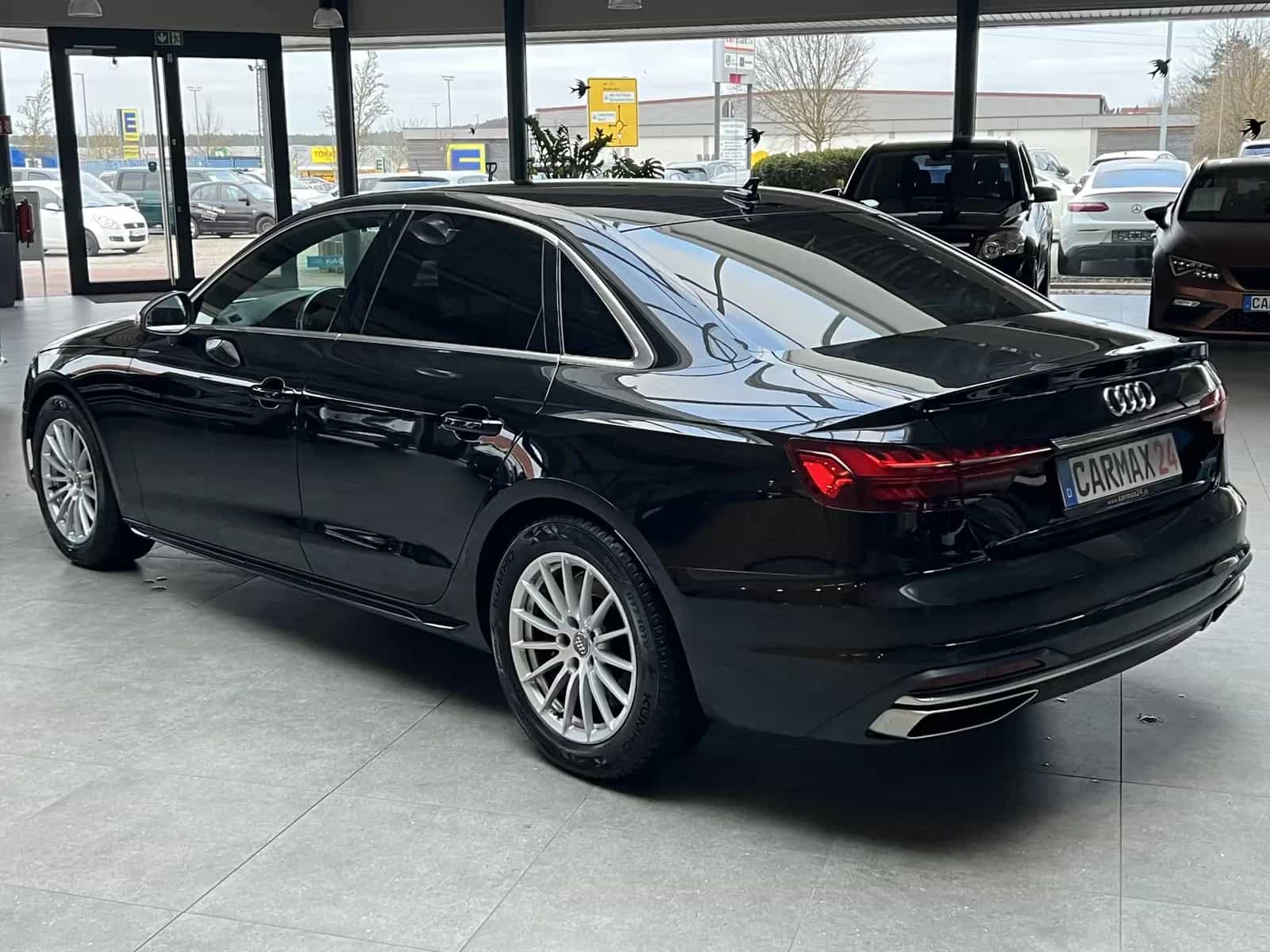 Audi A4 03/2021-photo-5