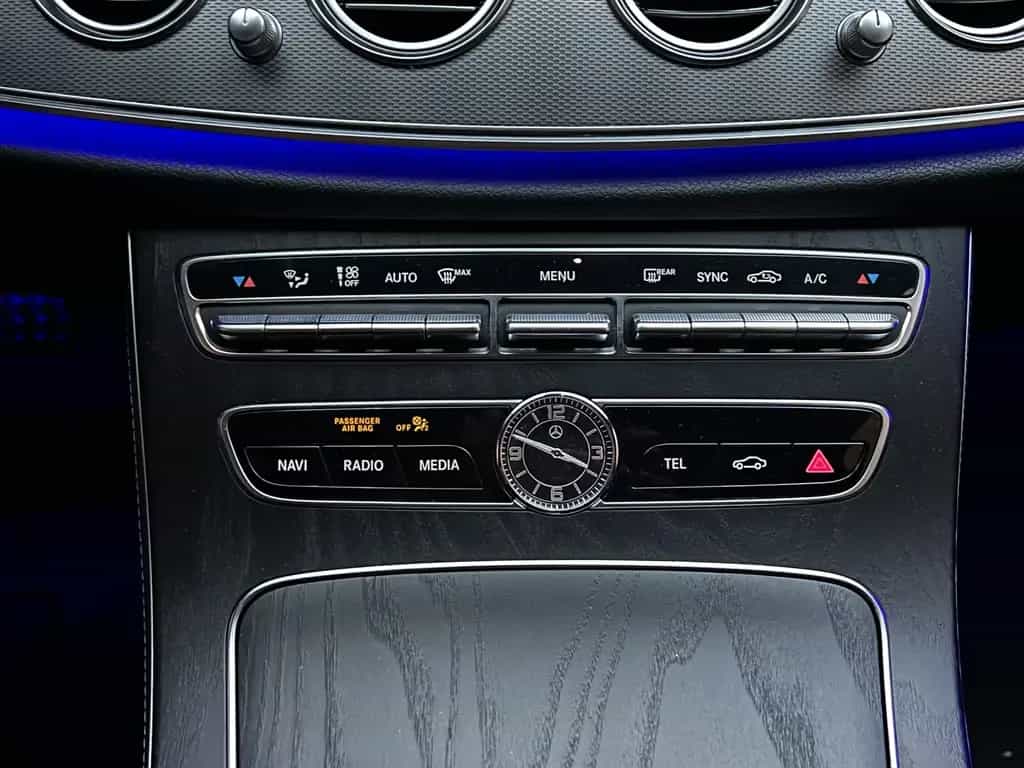 Mercedes-Benz E-Class E220d AMG-Line Navi Kamera Burmester LED 01/2018-photo-20
