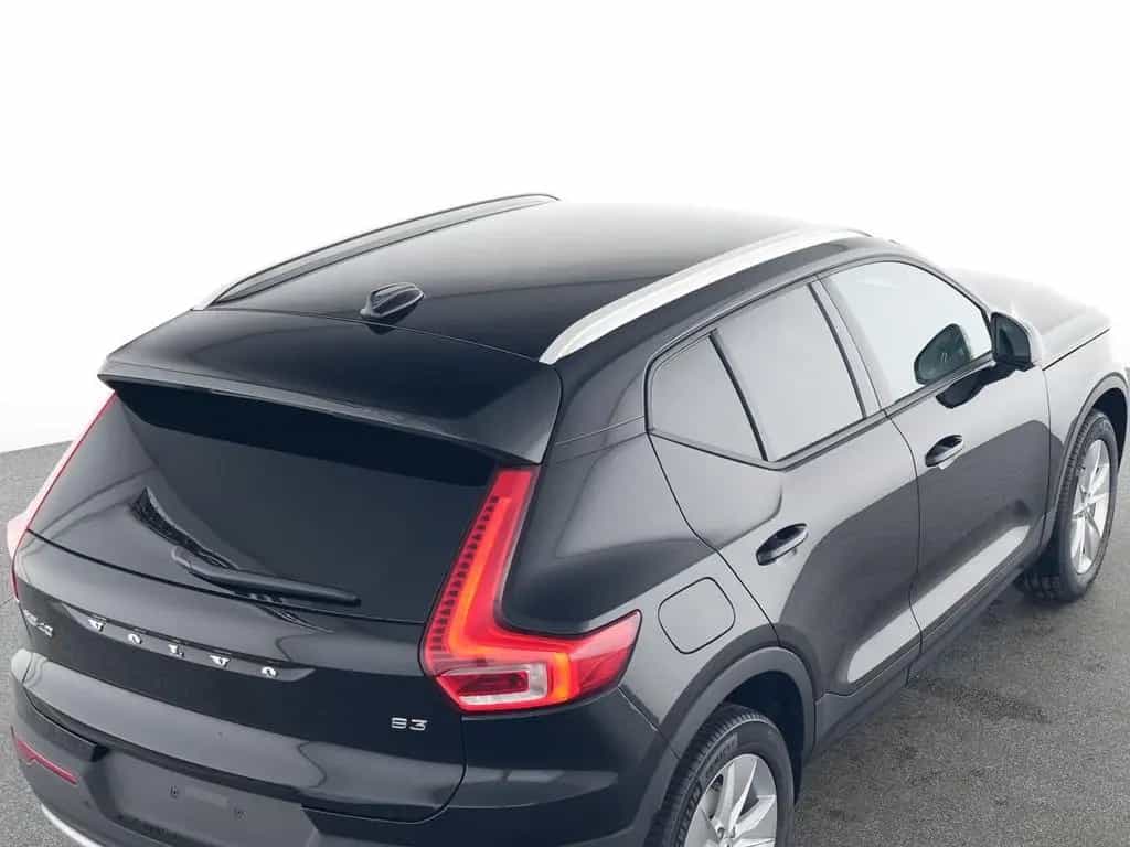 Volvo XC40 B3 Core 2WD 08/2025-photo-7