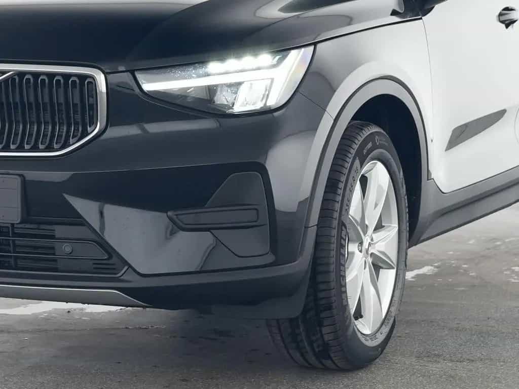 Volvo XC40 B3 Core 2WD 08/2025-photo-8