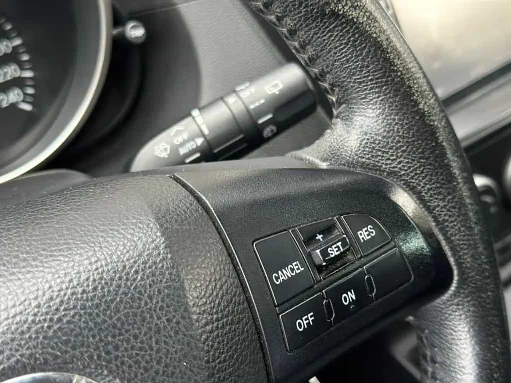 Mazda 5 Sendo *7-SITZER*KAMERA*TEMP*NAVI*SHZ*TÜV*KLIMA 11/2014-photo-22