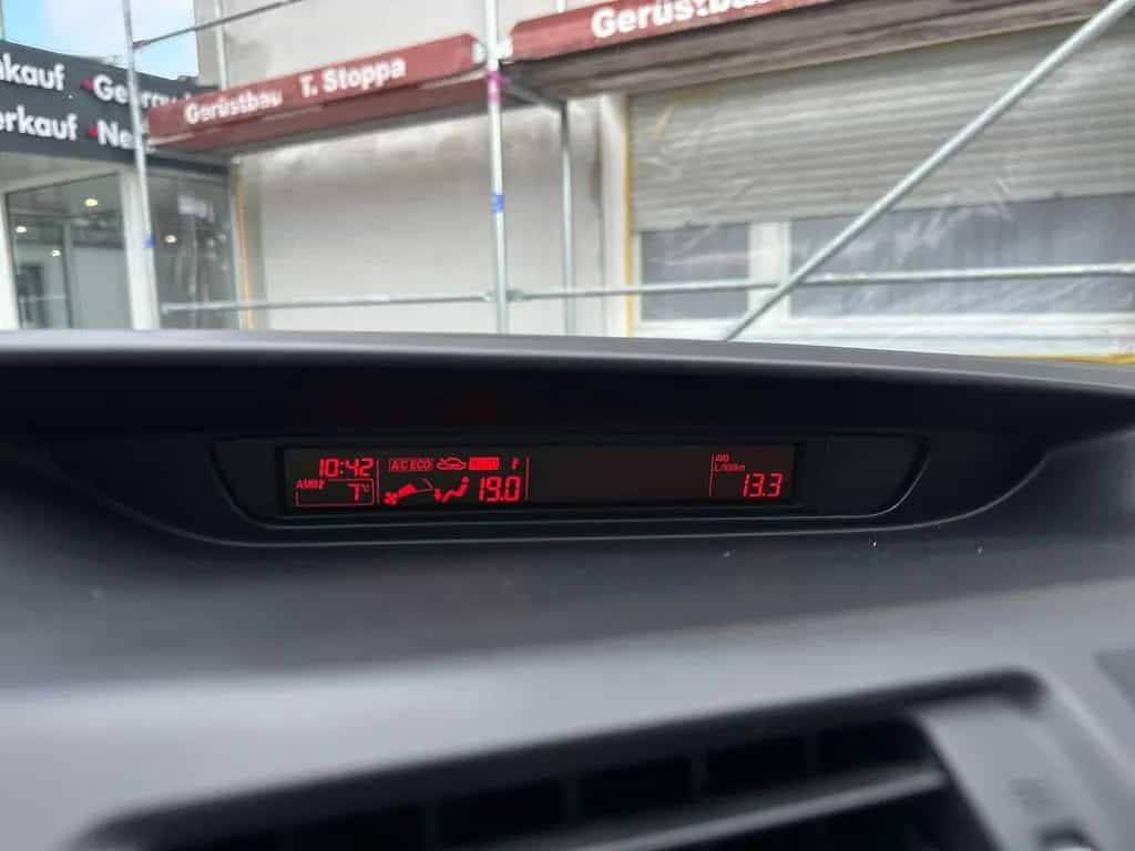 Mazda 5 Sendo *7-SITZER*KAMERA*TEMP*NAVI*SHZ*TÜV*KLIMA 11/2014-photo-23