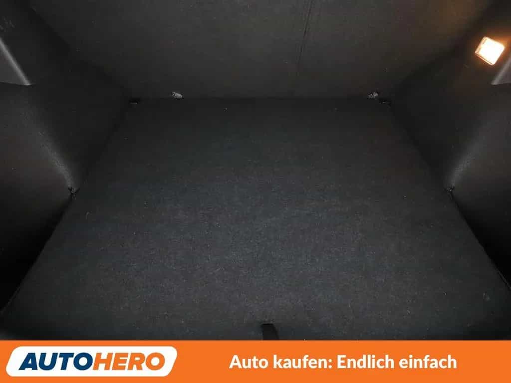 MG ZS 1.0 T-GDI Luxury *NAVI*LED*TEMPO*360°PDC*SHZ* 12/2023-photo-17