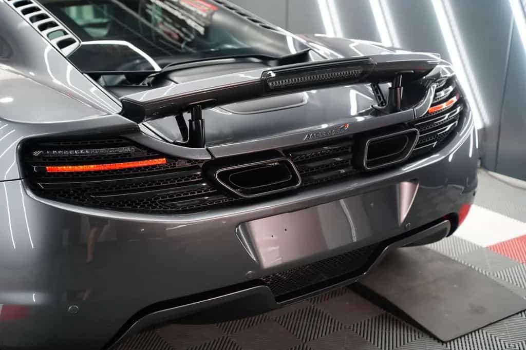 McLaren MP4-12C 3.8 V8  Traumfahrzeug 12/2011-photo-7