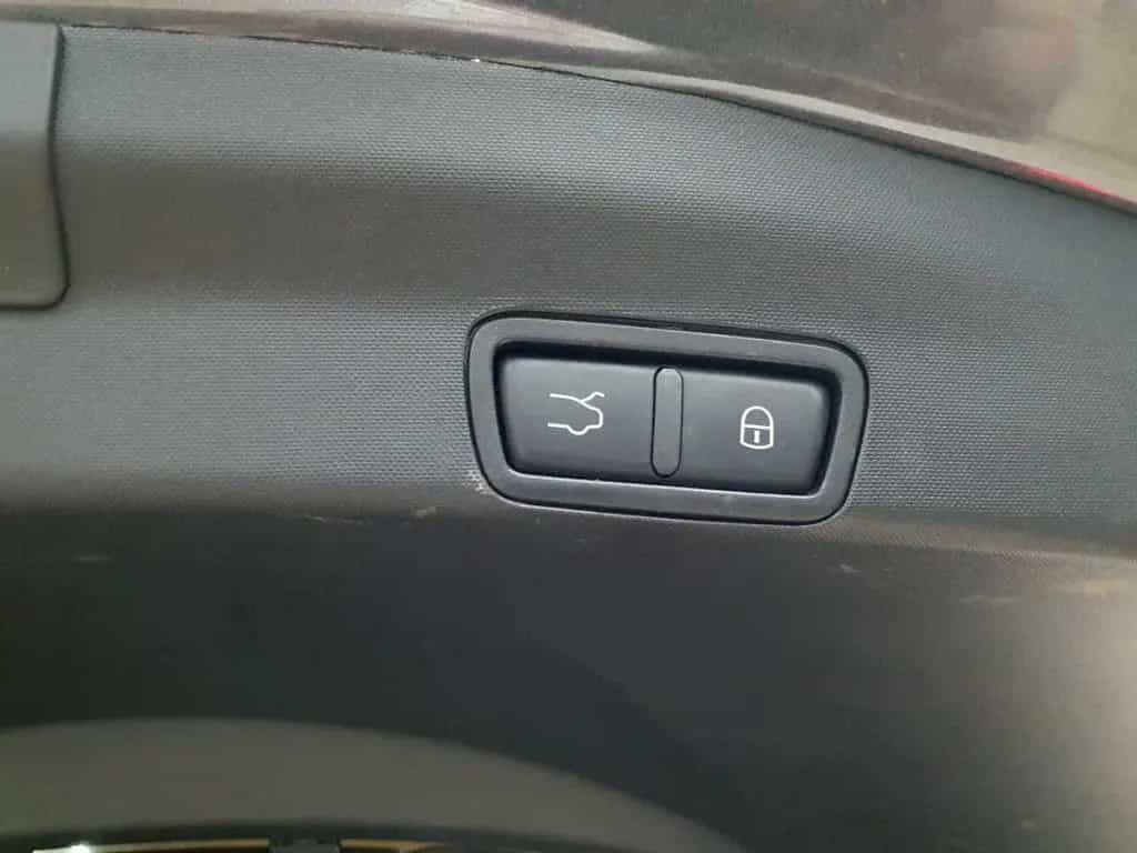 Alfa Romeo Stelvio 2.2 D 16V AT8 Q4 Veloce PANO 03/2022-photo-10