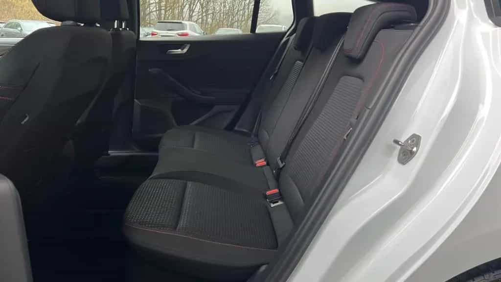 Ford Focus Turnier ST-Line * AHK * APP * ACC * LED 01/2020-photo-16
