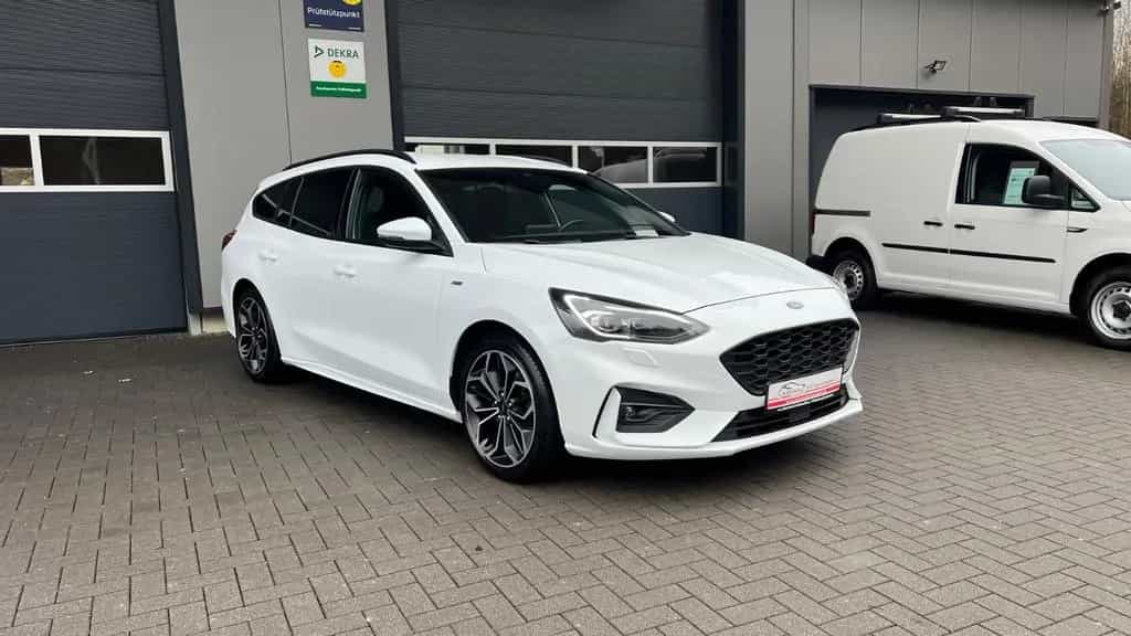 Ford Focus Turnier ST-Line * AHK * APP * ACC * LED 01/2020-photo-5