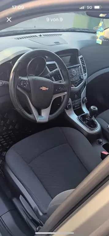 Chevrolet Cruze 02/2012-photo-7