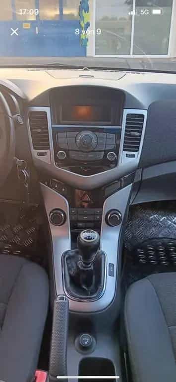 Chevrolet Cruze 02/2012-photo-8