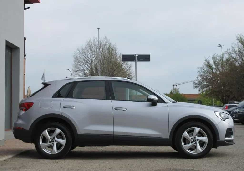 Audi Q3 35 2.0 tdi Business quattro s-tronic 02/2021-photo-4