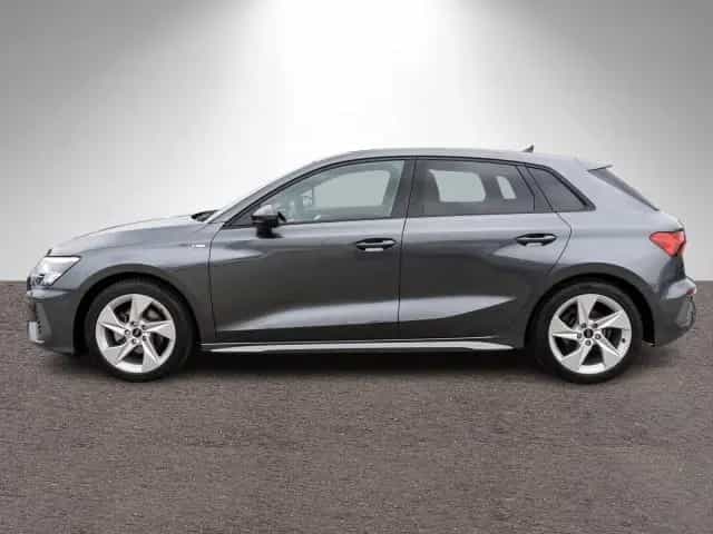 Audi A3 Sportback S line 30TFSI NAVI LED HUD RFK VC 03/2023-photo-3