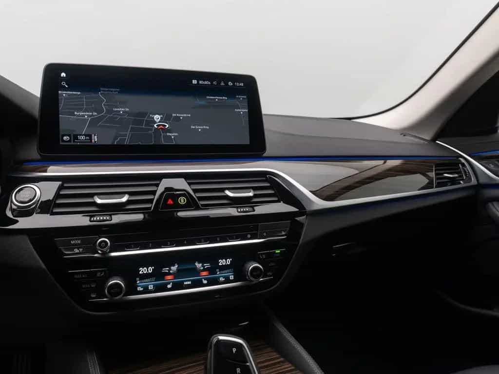 BMW 5 Series 530d xD Luxury Line DAB HUD Kamera Sport Alarm 11/2022-photo-21