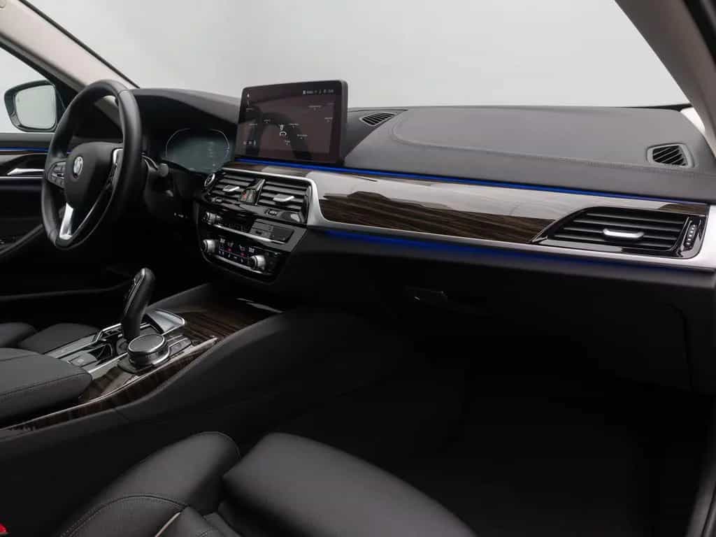 BMW 5 Series 530d xD Luxury Line DAB HUD Kamera Sport Alarm 11/2022-photo-23