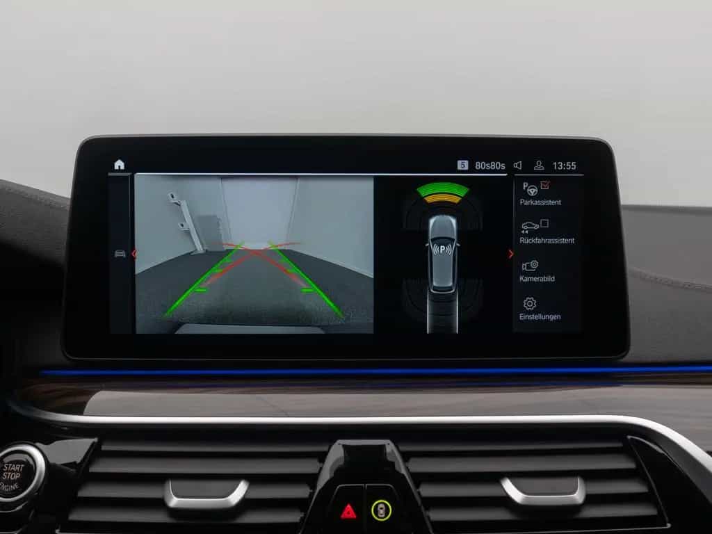 BMW 5 Series 530d xD Luxury Line DAB HUD Kamera Sport Alarm 11/2022-photo-42