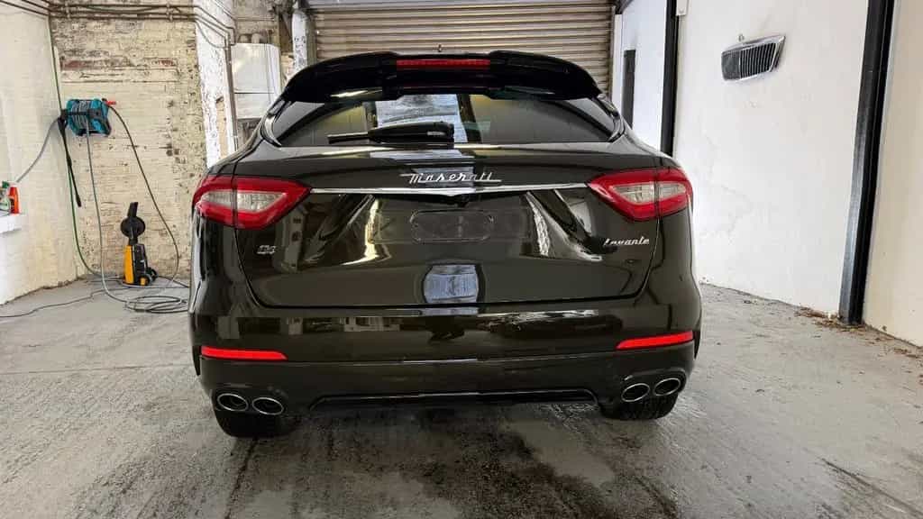 Maserati Levante Diesel 3.0 V6, Jahreswagenzustand, SH, 12/2017-photo-2