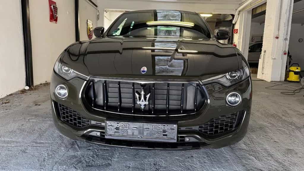 Maserati Levante Diesel 3.0 V6, Jahreswagenzustand, SH, 12/2017-photo-4