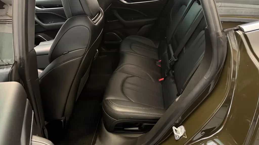 Maserati Levante Diesel 3.0 V6, Jahreswagenzustand, SH, 12/2017-photo-7