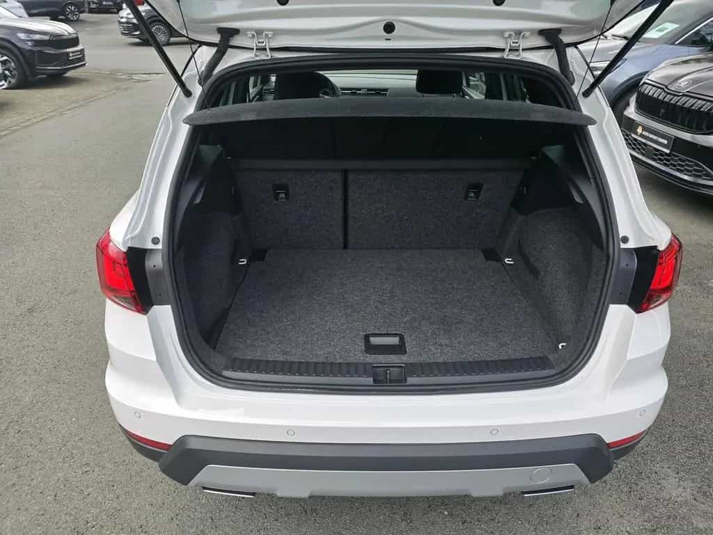 Seat Arona FR*LED*NAVIGATION*PDC*SITZHEIZUNG* 08/2019-photo-13