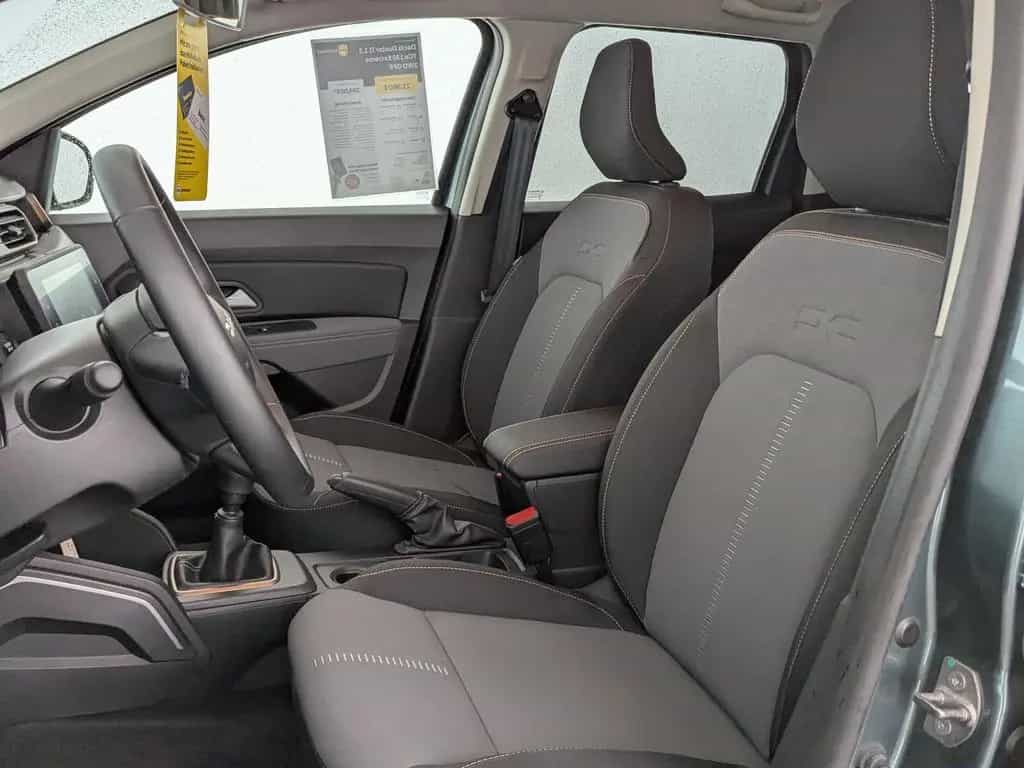 Dacia Duster II 1.3 TCe 130 Extreme 2WD GPF CARPLAY+ 04/2024-photo-14