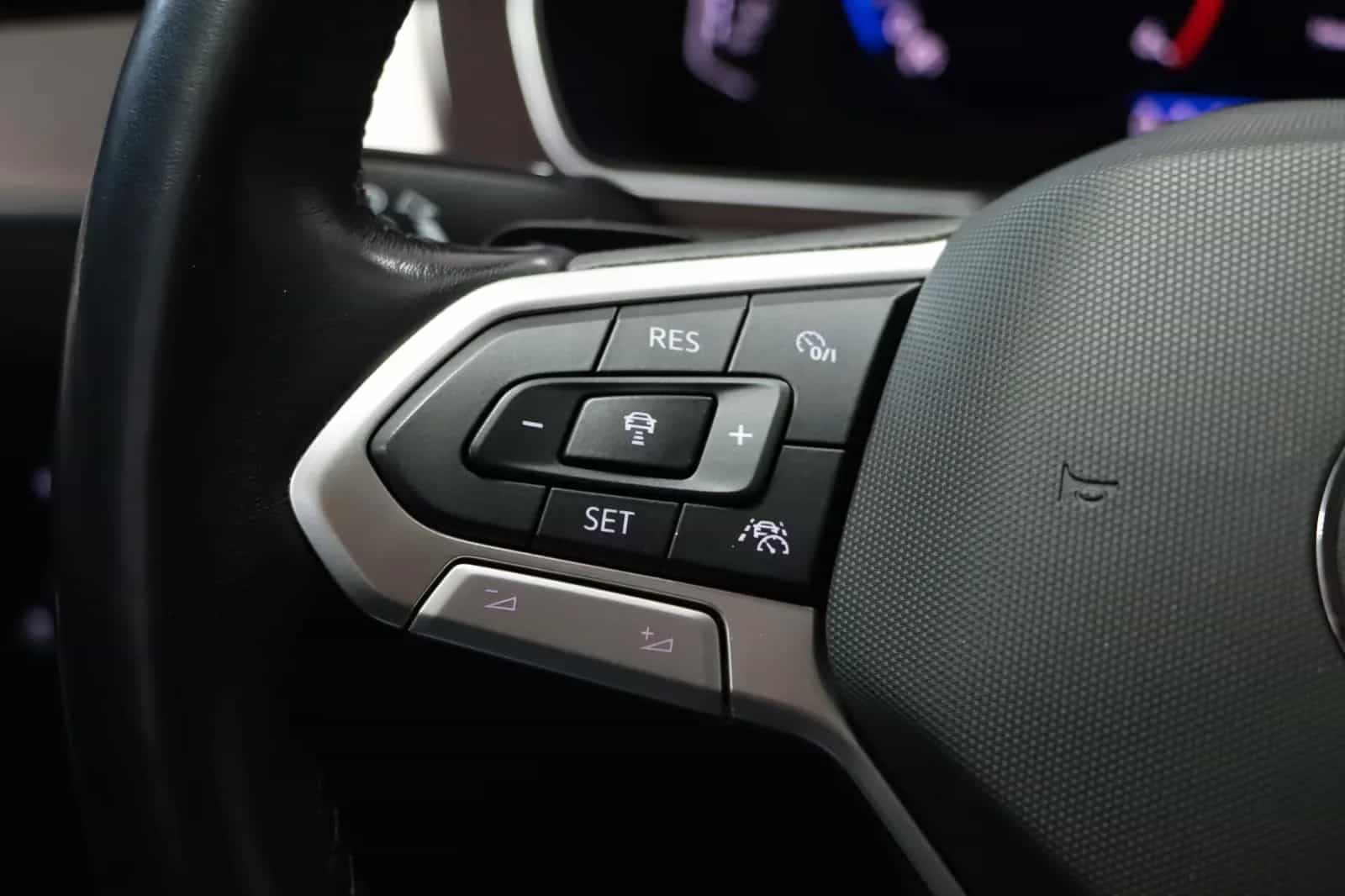 Volkswagen Passat Variant 03/2022-photo-12
