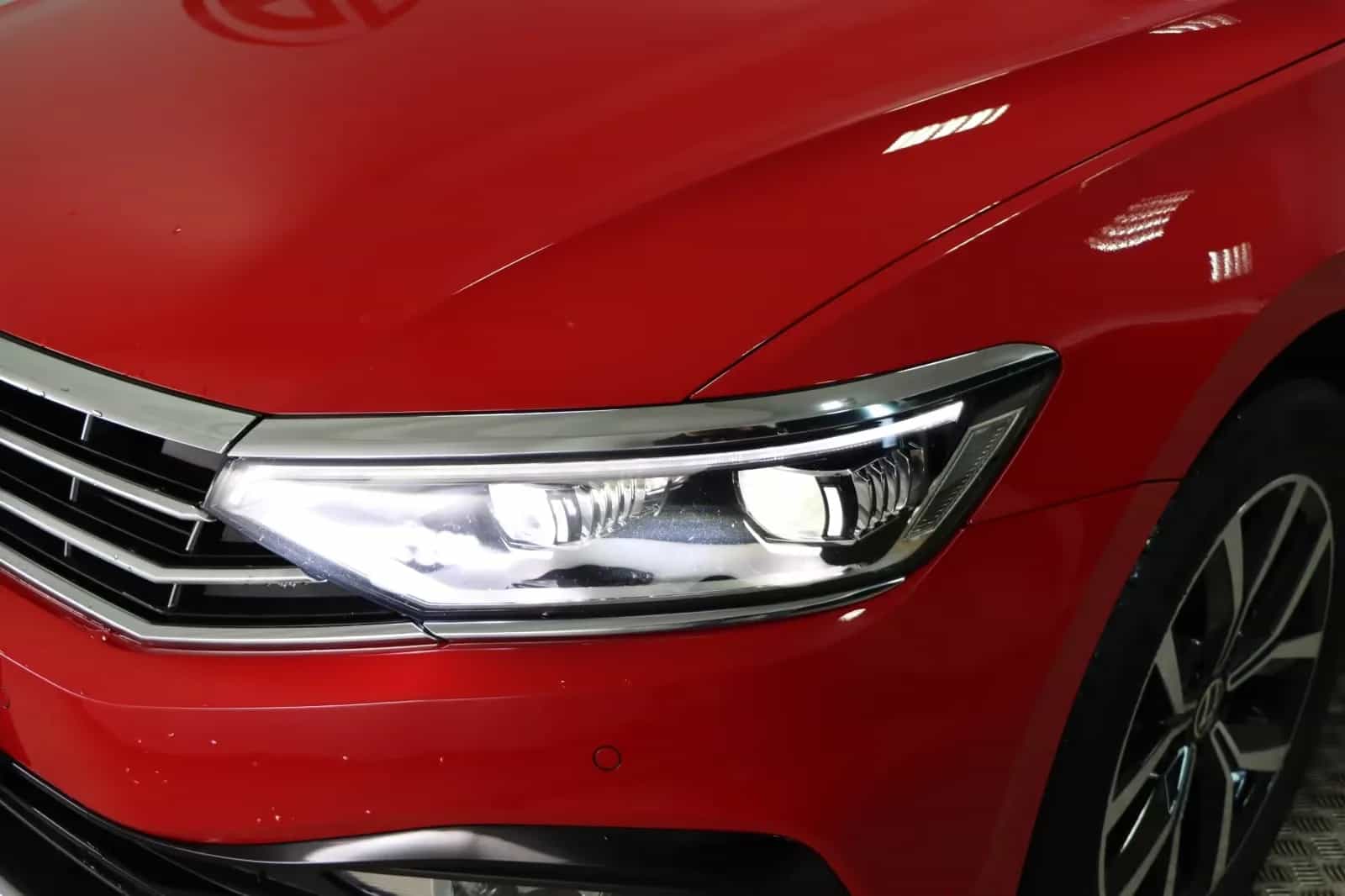 Volkswagen Passat Variant 03/2022-photo-22