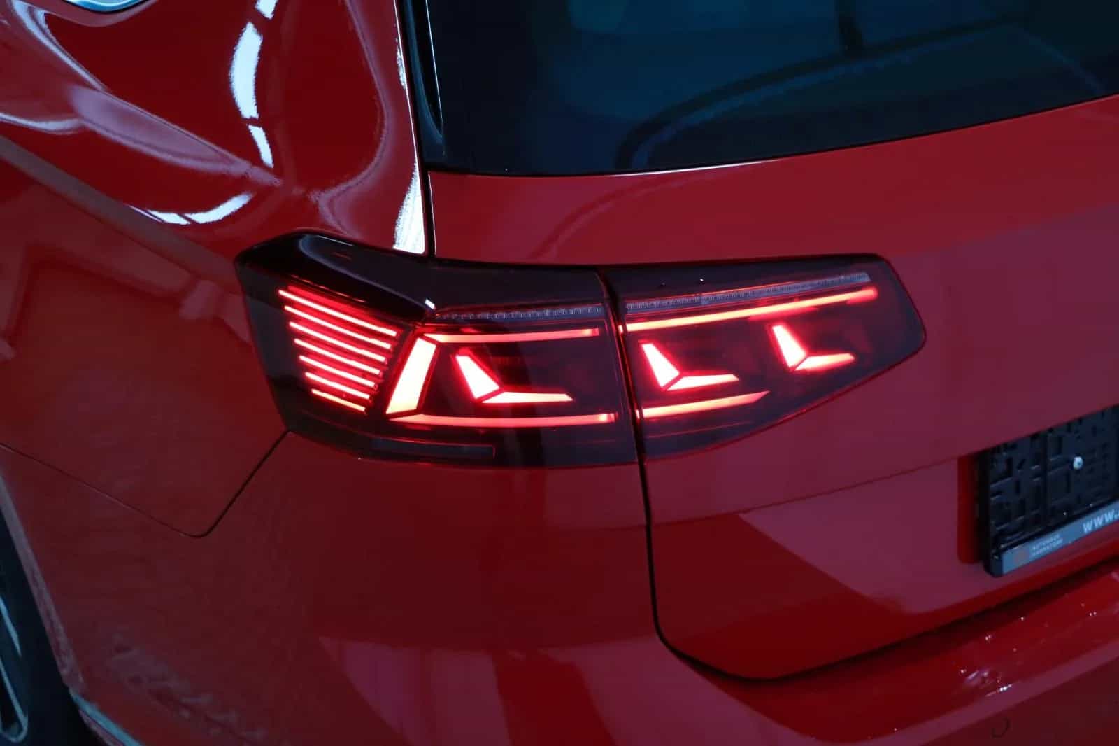 Volkswagen Passat Variant 03/2022-photo-23