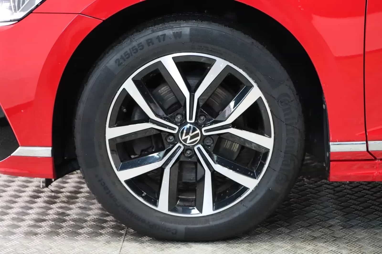 Volkswagen Passat Variant 03/2022-photo-24