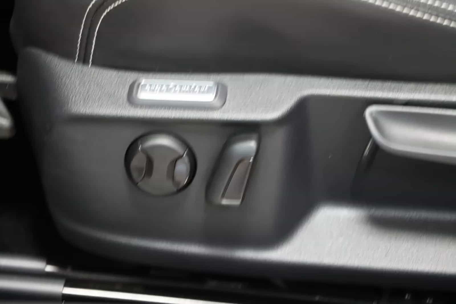 Volkswagen Passat Variant 03/2022-photo-8