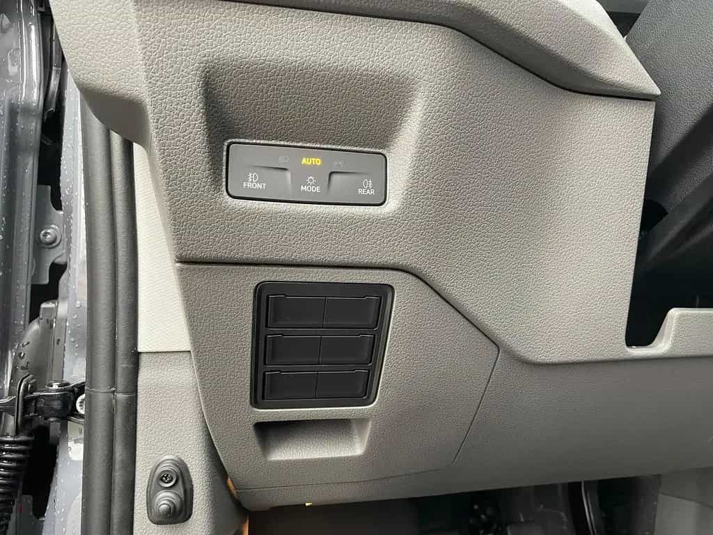 MAN TGE 3.200 L3H2 MIXTO 4x4 Individual S ACC STHZ 01/2026-photo-32