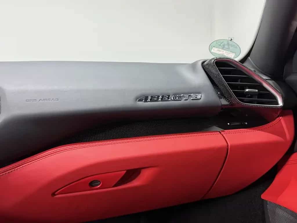 Ferrari 488 GTB Lift 2x Carbon Keramik RFK 03/2016-photo-26