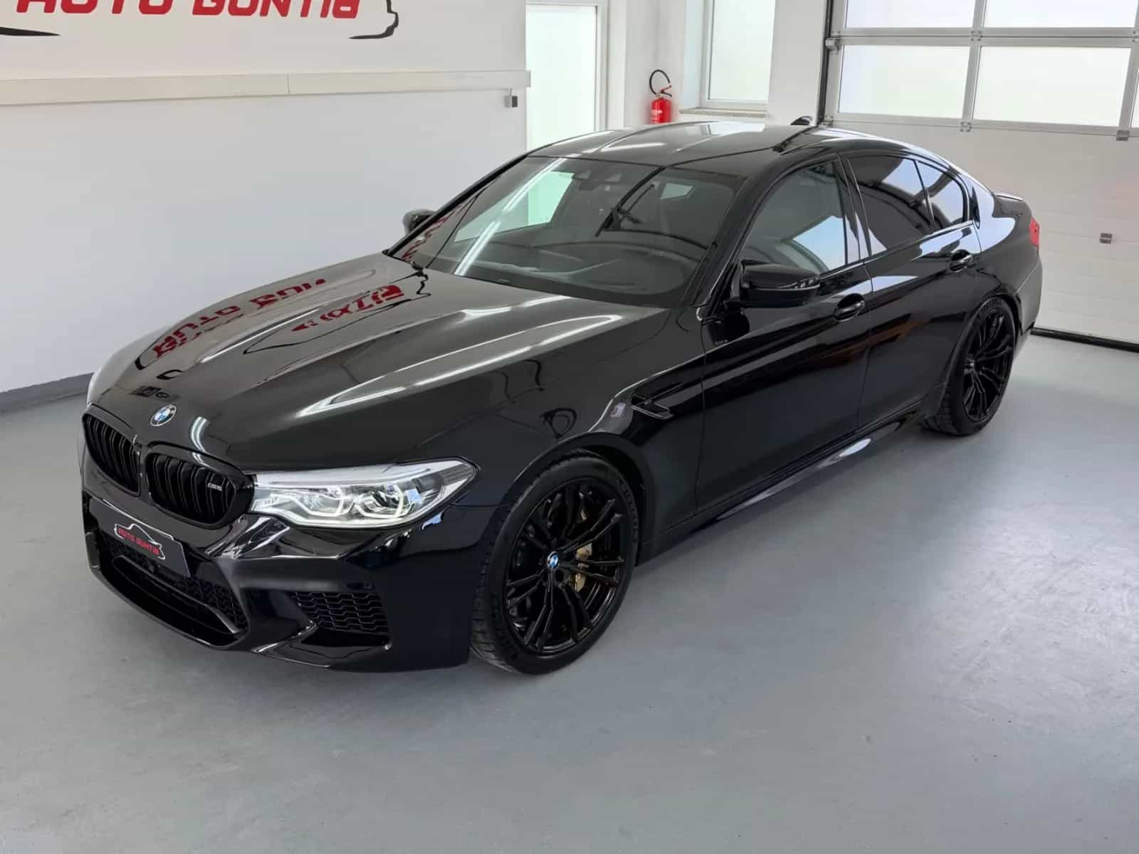 BMW M5 05/2019-photo-1