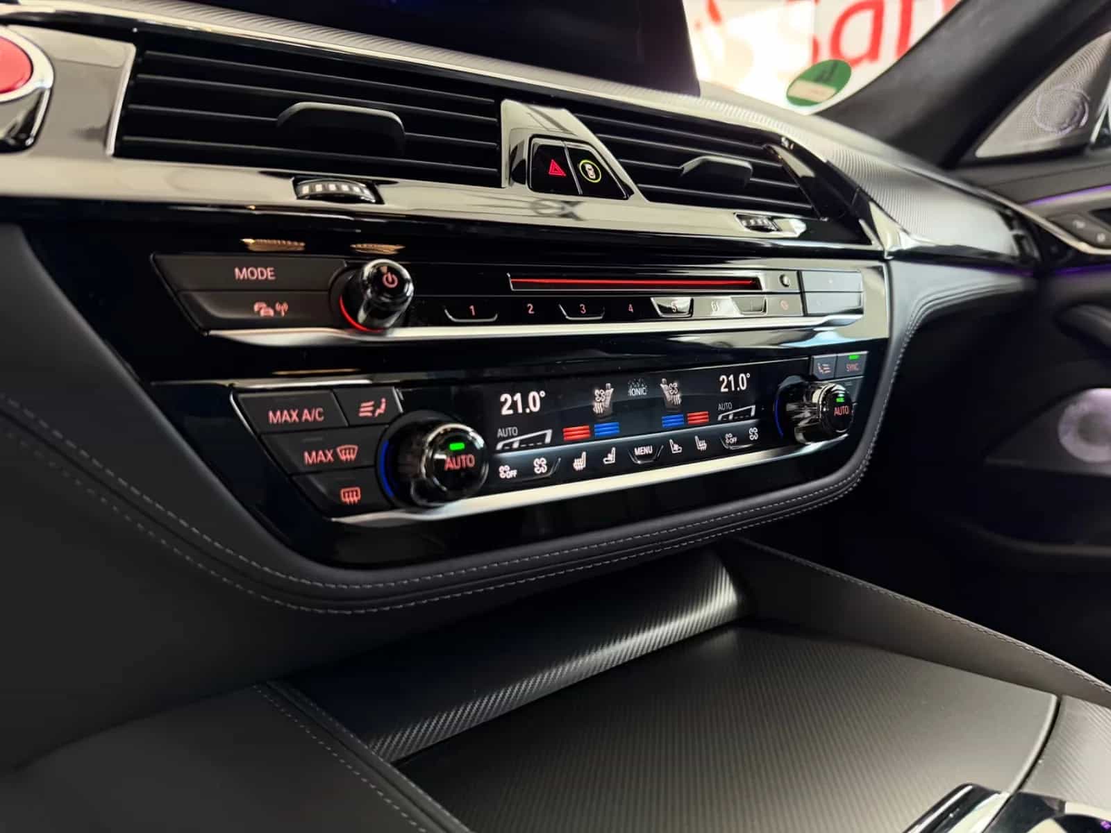 BMW M5 05/2019-photo-27